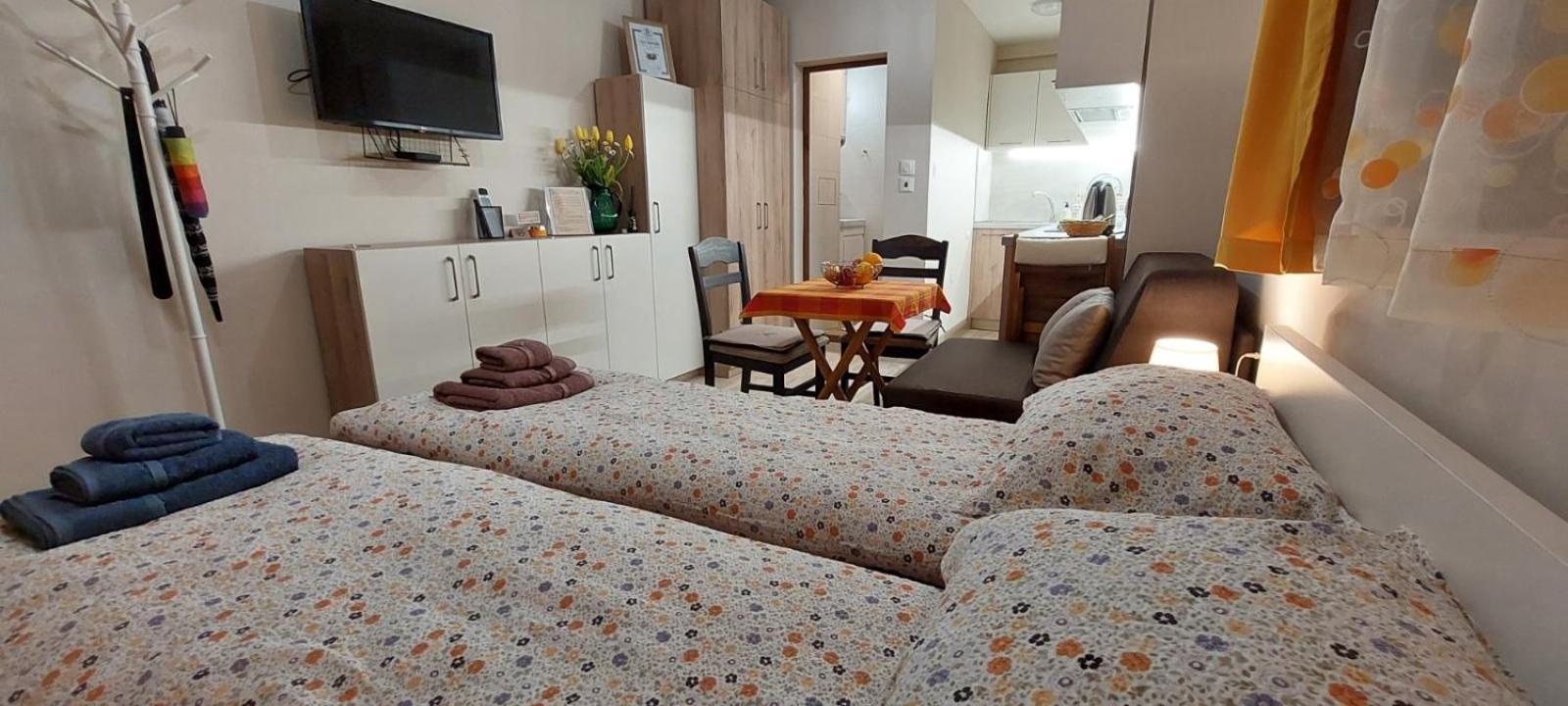 Studio Galileo Burgas City Exterior foto